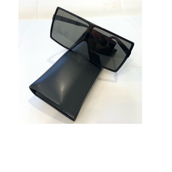 Saint Laurent Black Sunglasses with Case - Picture 4 of 15